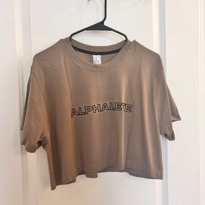 Alphalete crop top tee